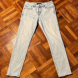 Skinny jeans light blue